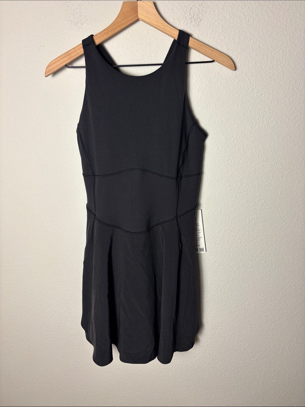 NWT Lululemon Court Crush Dress Black W1DHYS